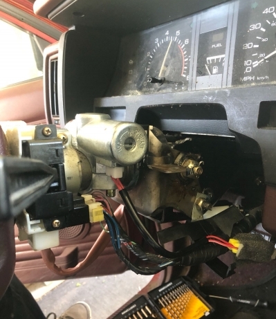 Auto locksmith service Ignition repair